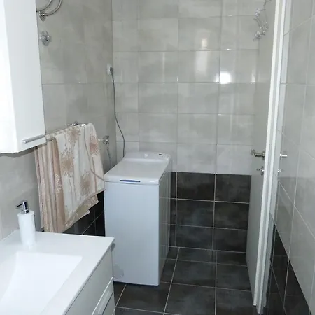 Pavelin Apartman *
